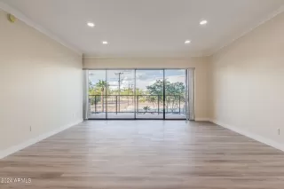 Photo #1: 6676158 Listing