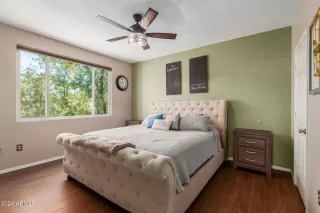 Photo #2: 6676366 Listing