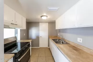 Photo #6: 6676525 Listing 