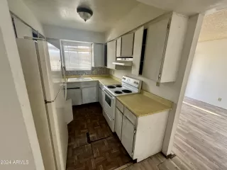 Photo #6: 6676575 Listing 