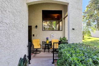 Photo #2: 6676771 Listing