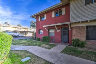 Photo #2: 6676802 Listing 