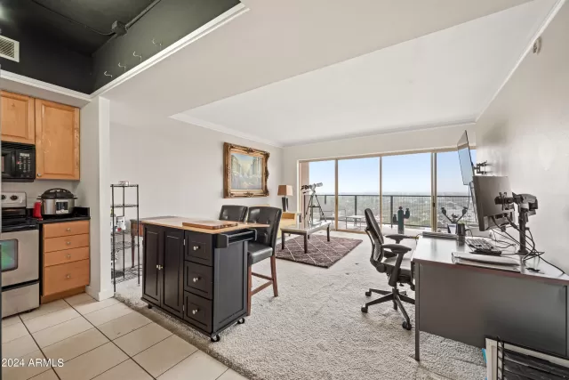 MLS: 6676851 Condo For Sale