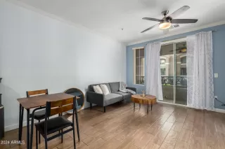 Photo #3: 6676937 Listing