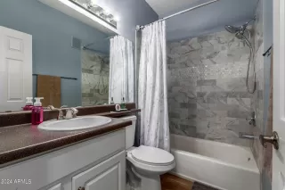 Photo #6: 6676937 Listing