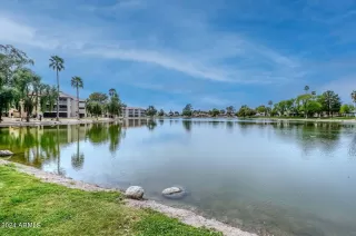 Photo #2: 6677118 Listing 