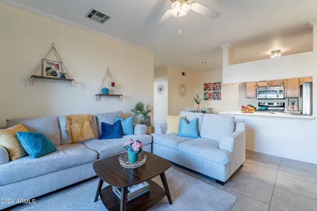 MLS: 6677154 Condo For Sale