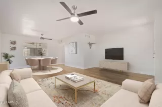 Photo #2: 6677215 Listing 