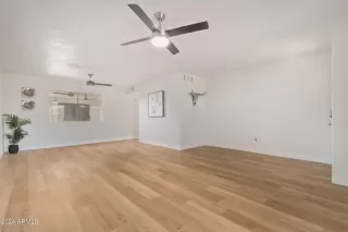 Photo #3: 6677215 Listing 