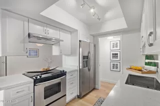 Photo #4: 6677215 Listing 