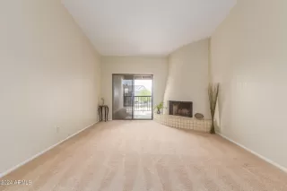 Photo #2: 6677231 Listing