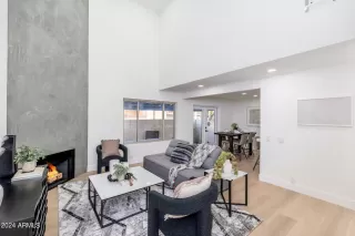 Photo #4: 6677236 Listing