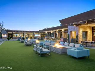 Photo #4: 6677272 Listing