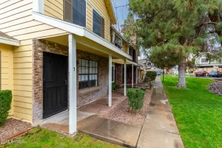 Photo #3: 6677332 Listing