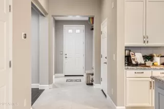 Photo #2: 6677550 Listing 