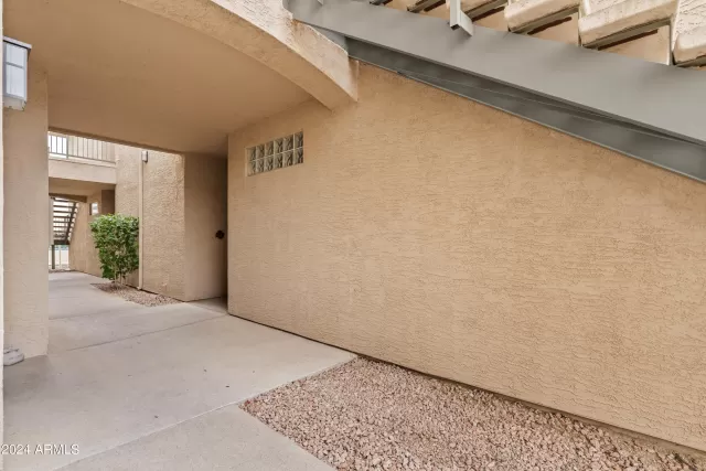 MLS: 6677555 Condo For Sale