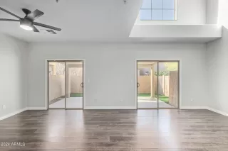 Photo #5: 6677617 Listing 