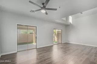 Photo #6: 6677617 Listing 