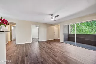 Photo #3: 6677815 Listing