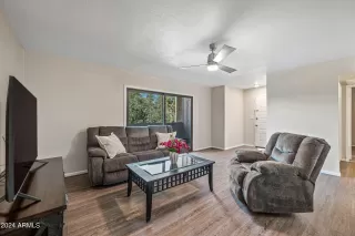 Photo #1: 6677818 Listing