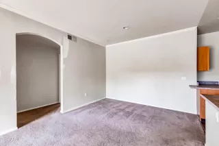 Photo #3: 6677967 Listing