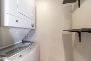 Photo #6: 6678032 Listing 