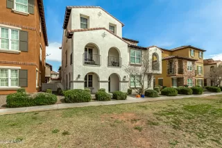 Photo #3: 6678215 Listing