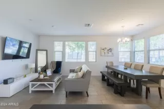 Photo #6: 6678525 Listing 