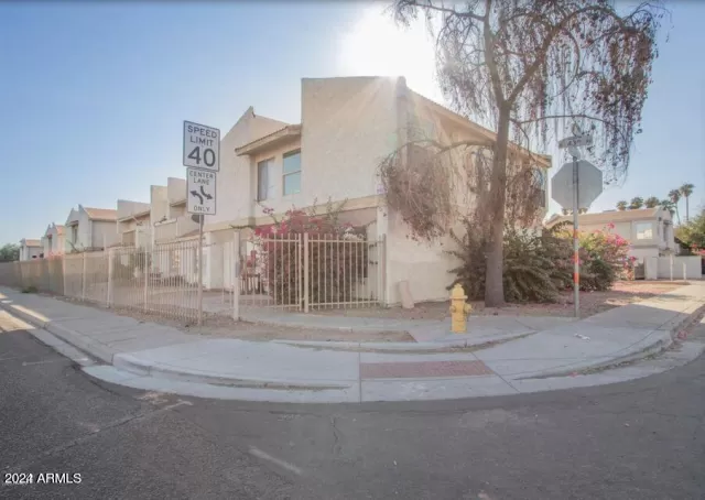 MLS: 6678824 Condo For Sale