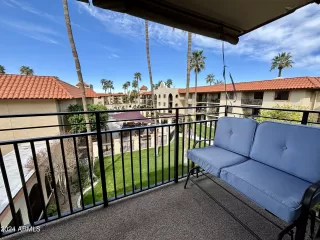 Photo #2: 6679050 Listing