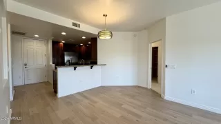 Photo #6: 6679237 Listing 