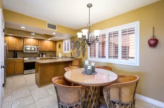 Photo #6: 6679263 Listing 