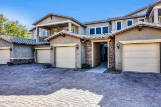 Photo #2: 6679364 Listing