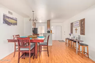 Photo #1: 6679651 Listing