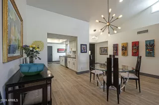 Photo #6: 6679660 Listing