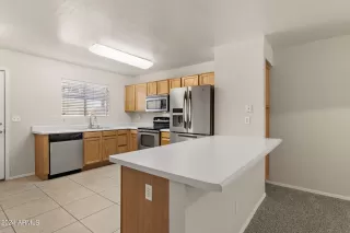 Photo #2: 6679891 Listing 