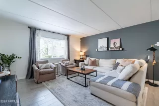 Photo #1: 6680029 Listing 