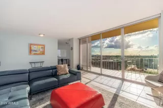 Photo #4: 6680213 Listing