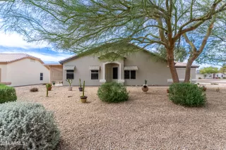 Photo #2: 6680218 Listing