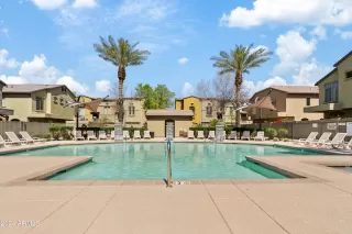 Photo #1: 6680245 Listing