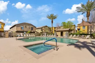 Photo #2: 6680245 Listing