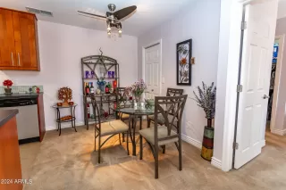 Photo #5: 6680470 Listing