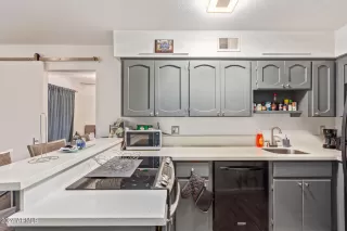 Photo #1: 6680513 Listing