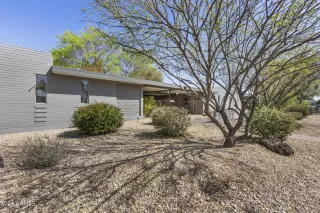 Photo #1: 6680704 Listing