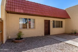 Photo #2: 6680900 Listing 