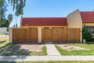 Photo #4: 6680900 Listing 