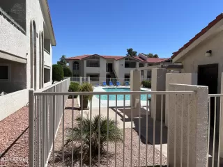 Photo #3: 6681090 Listing 