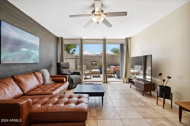 MLS: 6681135 Condo For Sale