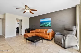 Photo #3: 6681135 Listing