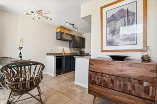 Photo #5: 6681135 Listing